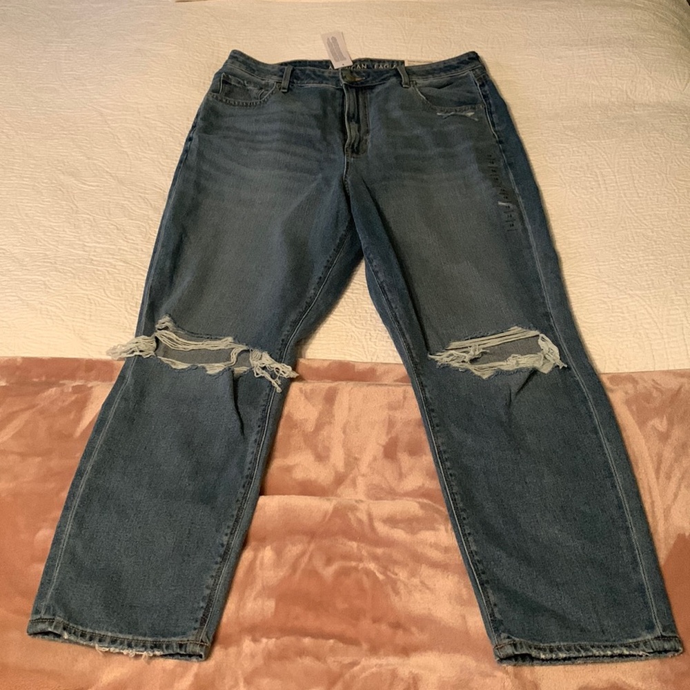 American Eagle “mom” jeans